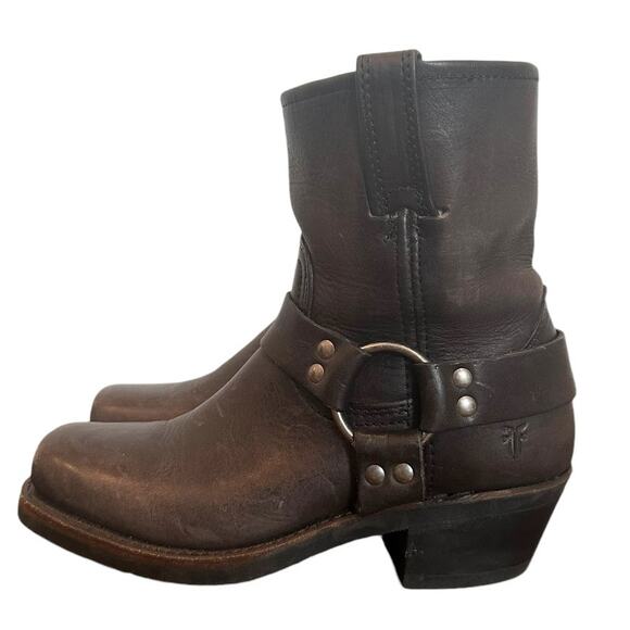 Frye Vintage Smoke Black Leather Square Toe Ankle Harness Boot Size 6 - Picture 1 of 11